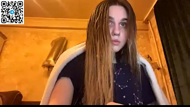 Snapshot of LovelySilk_63 chatting on 04-07-26, 07:03 LovelySilk 63 online show from 04-07-26, 07:03