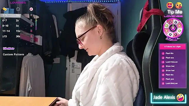 JadeAlexis403 online show from 03-12-26, 11:38