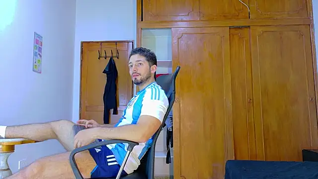 NICK MOSS  online show from 03-24-26, 01:38