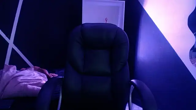 Vyoleta22 online show from 03-10-26, 11:37