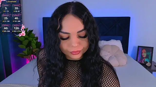 MissMichellee online show from 03-26-26, 08:47