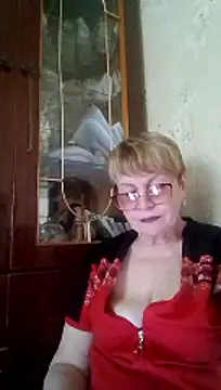 SophieBurns online show from 06-18-26, 09:47