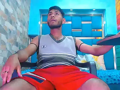 warmNoah online show from 02-13-26, 07:32