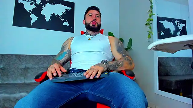 Alessrose online show from 03-04-26, 07:42