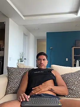 Snapshot of NicoHeat chatting on 03-10-26, 02:11 NicoHeat online show from 03-10-26, 02:11