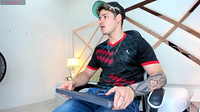 rayan linxx online show from 03-07-26, 07:00