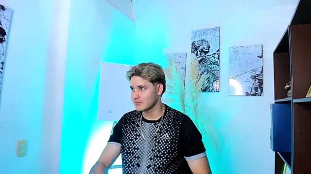 rayan linxx online show from 05-06-26, 07:08