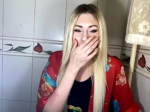 Snapshot of BettyAquaX chatting on 02-08-26, 09:29 BettyAquaX online show from 02-08-26, 09:29