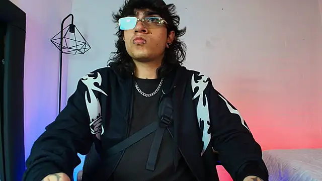 Axell Kussh online show from 03-22-26, 02:26