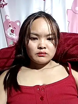 Snapshot of Luminana chatting on 02-19-26, 01:45 Luminana online show from 02-19-26, 01:45