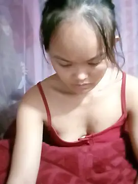 Snapshot of Luminana chatting on 07-28-26, 01:10 Luminana online show from 07-28-26, 01:10