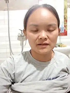 Snapshot of Luminana chatting on 08-09-26, 11:20 Luminana online show from 08-09-26, 11:20