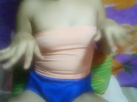 SweetHotBabe18 online show from 03-15-26, 12:49