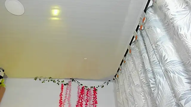Fernanda hot   online show from 05-11-26, 07:33