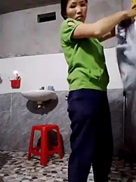 nhynhy11 online show from 03-28-26, 01:22