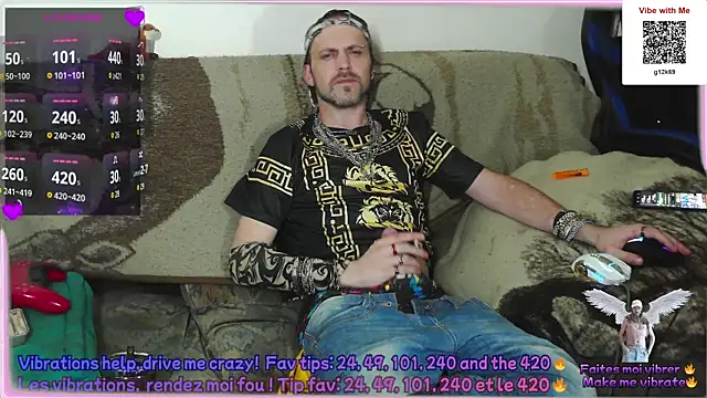 Snapshot of SwatRocShy chatting on 05-02-26, 06:57 SwatRocShy online show from 05-02-26, 06:57