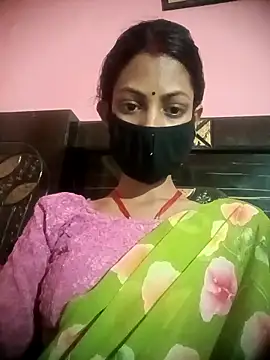 Snapshot of BIG_QWEEN_NO1 chatting on 03-04-26, 08:09 BIG QWEEN NO1 online show from 03-04-26, 08:09