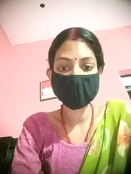 Snapshot of BIG_QWEEN_NO1 chatting on 03-11-26, 09:04 BIG QWEEN NO1 online show from 03-11-26, 09:04