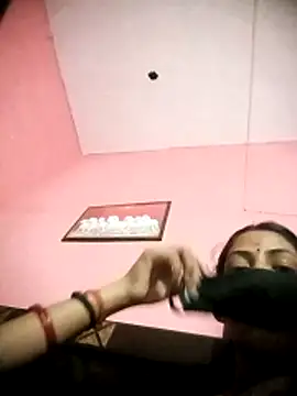 Snapshot of BIG_QWEEN_NO1 chatting on 03-17-26, 06:39 BIG QWEEN NO1 online show from 03-17-26, 06:39