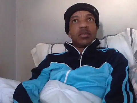 Snapshot of lavelle26 chatting on 03-27-26, 06:08 lavelle26 online show from 03-27-26, 06:08