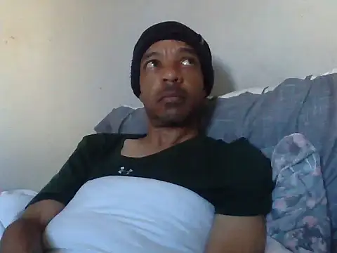 Snapshot of lavelle26 chatting on 03-29-26, 06:24 lavelle26 online show from 03-29-26, 06:24