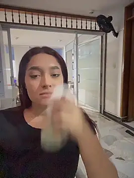 Emily Harpeer online show from 06-18-26, 11:25