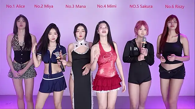 Snapshot of Velvet-girl chatting on 03-10-26, 09:47 Velvet-girl online show from 03-10-26, 09:47