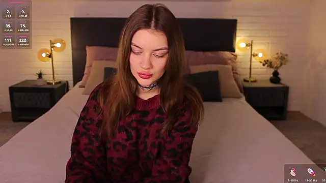 Baby Aurora online show from 02-08-26, 01:36