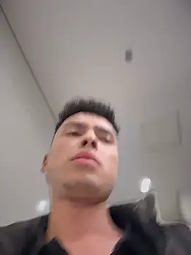 Eros lee online show from 03-25-26, 06:58