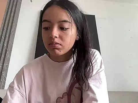 Snapshot of anotella chatting on 03-05-26, 04:47 anotella online show from 03-05-26, 04:47