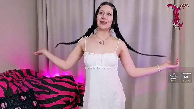xdigitalxhoe online show from 05-04-26, 08:38