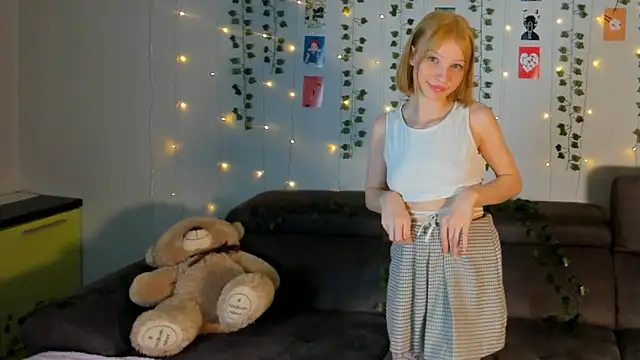 Kiracute18 online show from 03-24-26, 07:08