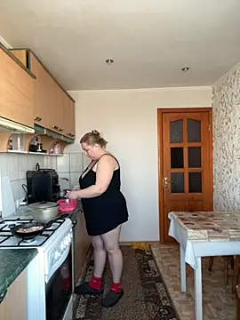 Snapshot of Mommy-girl-Lola chatting on 02-10-26, 06:39 Mommy-girl-Lola online show from 02-10-26, 06:39