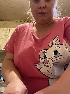 Snapshot of Mommy-girl-Lola chatting on 03-23-26, 04:16 Mommy-girl-Lola online show from 03-23-26, 04:16