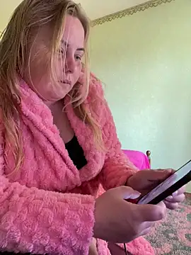 Mommy-girl-Lola online show from 05-05-26, 08:44