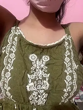 Snapshot of Hello_Priya16 chatting on 07-05-26, 07:21 Hello Priya16 online show from 07-05-26, 07:21