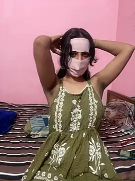 Snapshot of Hello_Priya16 chatting on 07-18-26, 07:06 Hello Priya16 online show from 07-18-26, 07:06