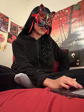 LadyKitsune online show from 03-07-26, 08:00