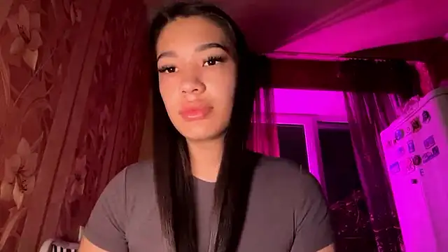 ShaePraino online show from 02-08-26, 09:51