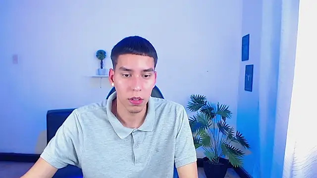 siimon18 online show from 02-10-26, 02:32