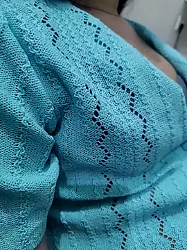 Snapshot of unicornbabe23 chatting on 02-06-26, 08:34 unicornbabe23 online show from 02-06-26, 08:34