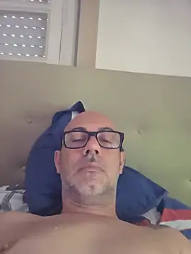 pareja47 online show from 06-17-26, 10:06