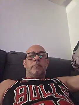 pareja47 online show from 06-30-26, 08:32