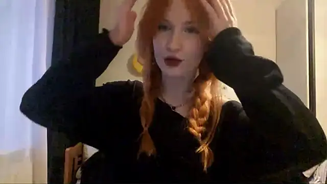 Snapshot of DynaLoom chatting on 04-07-26, 03:34 DynaLoom online show from 04-07-26, 03:34