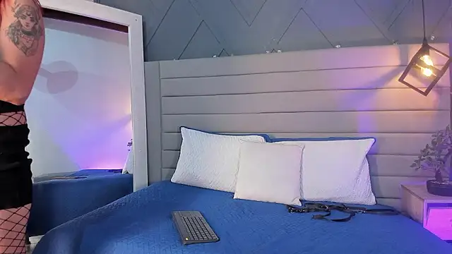 Cataleya marinn online show from 03-07-26, 08:39