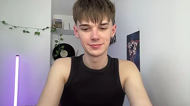 YourMilkyGuy online show from 05-11-26, 03:18