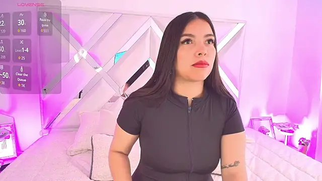 Ariana Castillo   online show from 03-19-26, 01:37