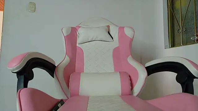 Fit valkiria online show from 05-19-26, 06:47