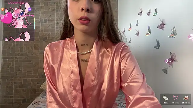 IsHollybennett online show from 02-09-26, 08:02