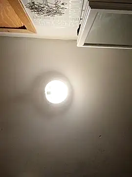 Snapshot of Papabear6122 chatting on 02-26-26, 02:54 Papabear6122 online show from 02-26-26, 02:54